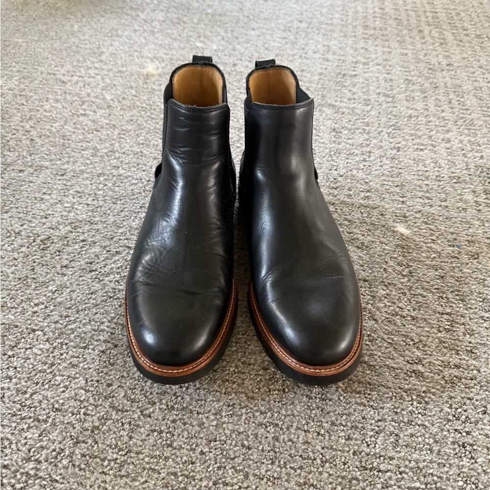 Black Leather Men's Chelsea Boots